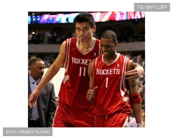 姚明内线强攻效率领先双塔对手影响火箭禁区节奏